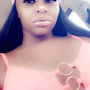 Meet your Posher, Miesha